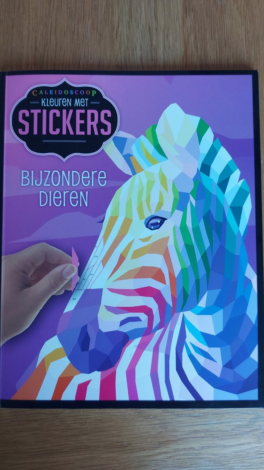 Kaleidoscoop Kleuren met Stickers - Bijzondere Dieren, Ophalen of Verzenden, Nieuw, Stickers en Plaatjes