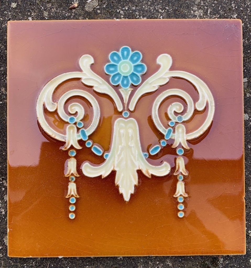 Gilliot-Hemiksem art nouveau tegel, Ophalen of Verzenden