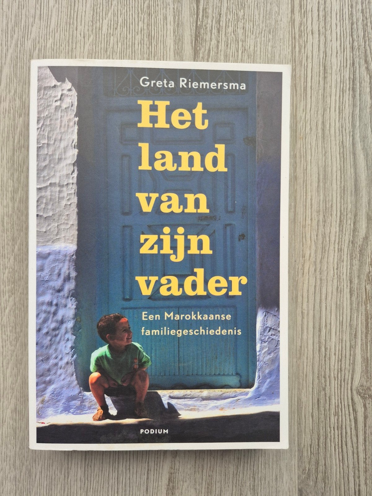 Greta Riemersma - Het land van zijn vader, Ophalen of Verzenden, Zo goed als nieuw, Greta Riemersma