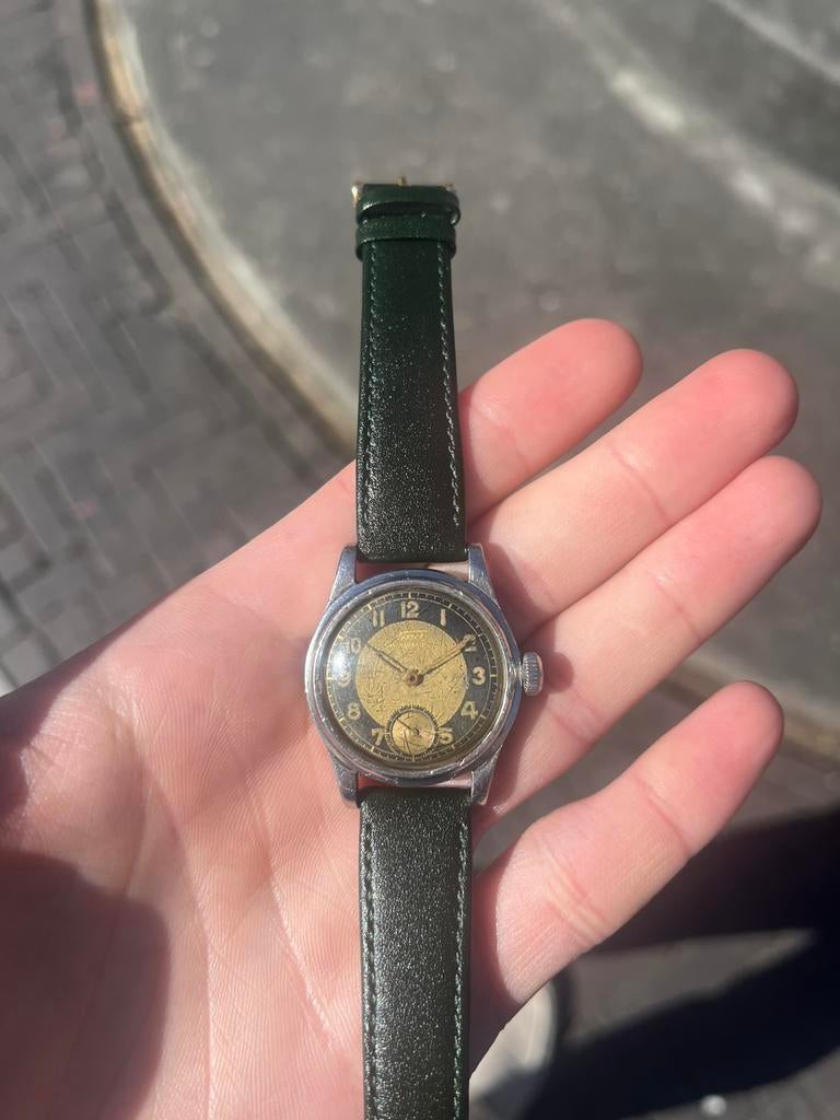 Tissot Antimagnetique uit 1940’s, Ophalen of Verzenden, Staal, Overige merken, 1960 of later