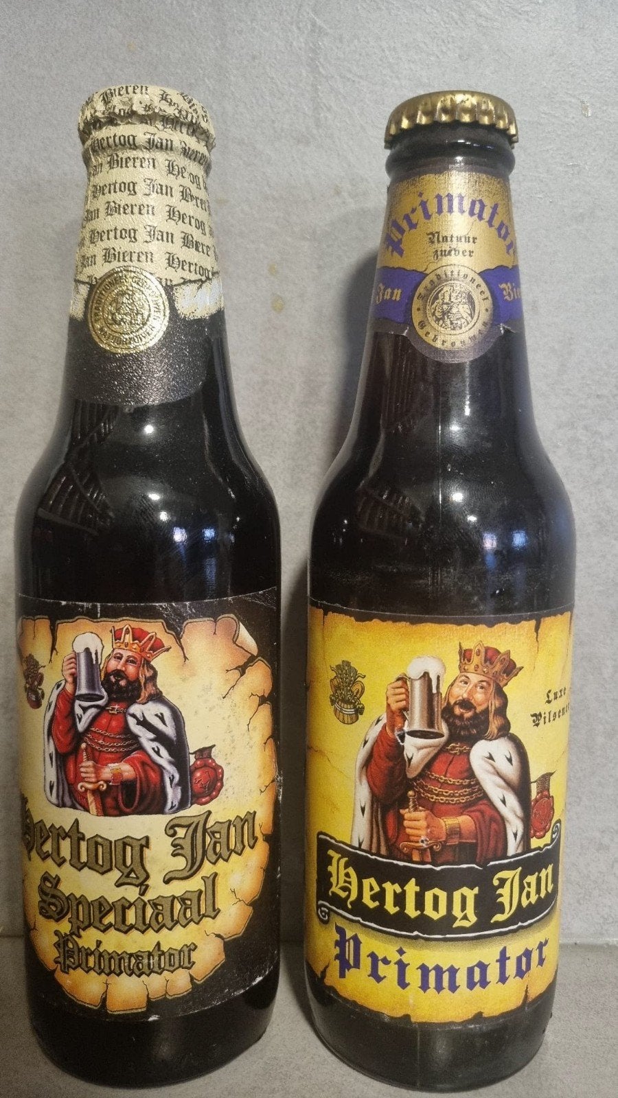 2x HJ Primator, '92 & '96 - De Kikvorsch, Deest - 30cl, Verzamelen, Ophalen of Verzenden, Zo goed als nieuw, Flesje(s), Hertog Jan