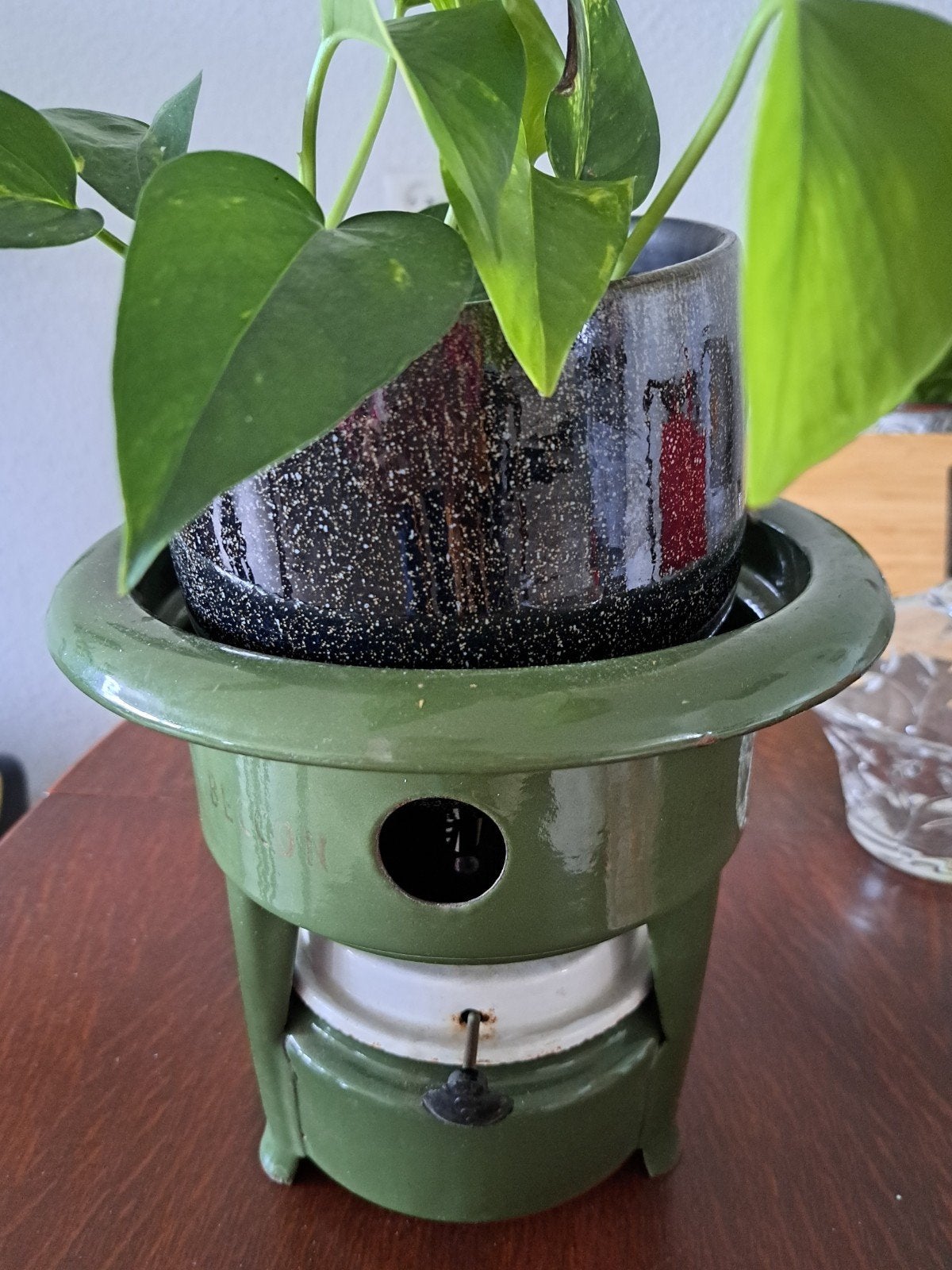 Vintage petroleumstel als decoratieve bloempot, Ophalen of Verzenden