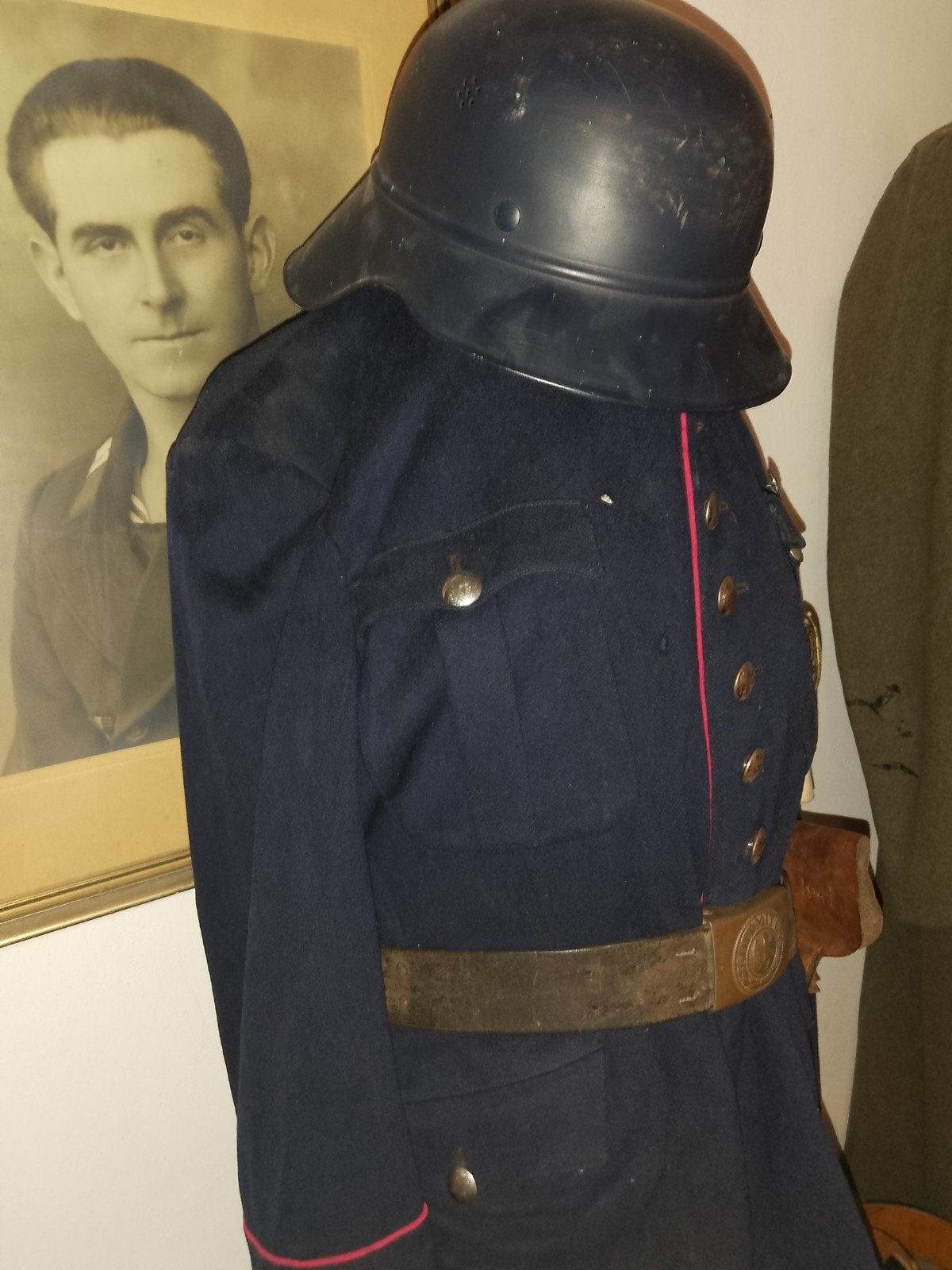 wo2 duits Feuerwehr volkssturm ww2, Ophalen of Verzenden, Duitsland, Kleding of Schoenen