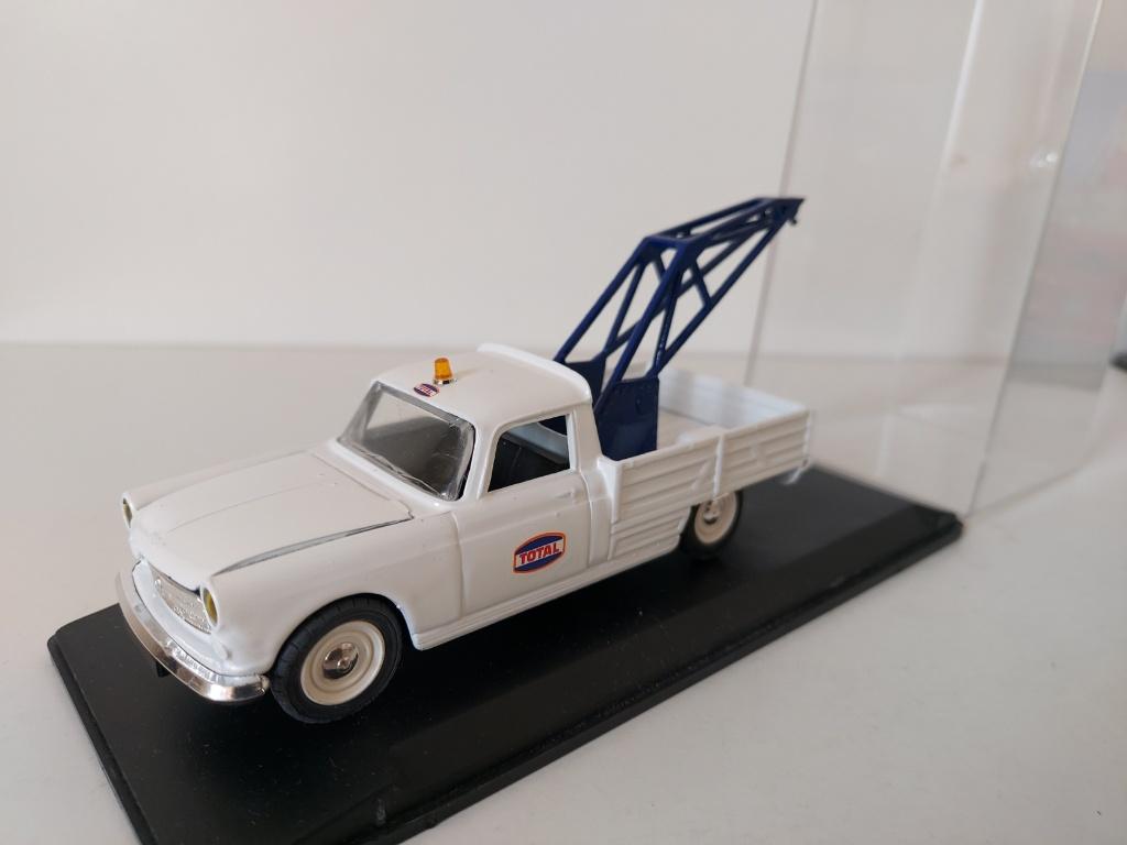 Eligor Peugeot 404 depannage wrecker takelwagen Total, Ophalen of Verzenden, Nieuw, Auto, Overige merken