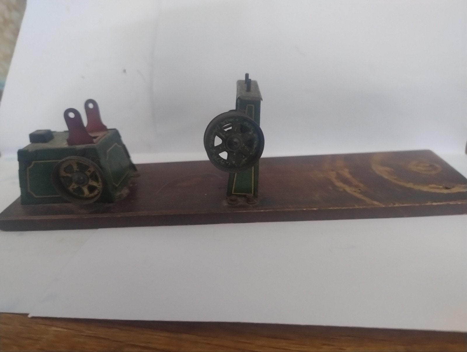 🔴 twee oude Engelse stoommachine attributen, Hobby en Vrije tijd, Ophalen of Verzenden, Groter dan 1:32