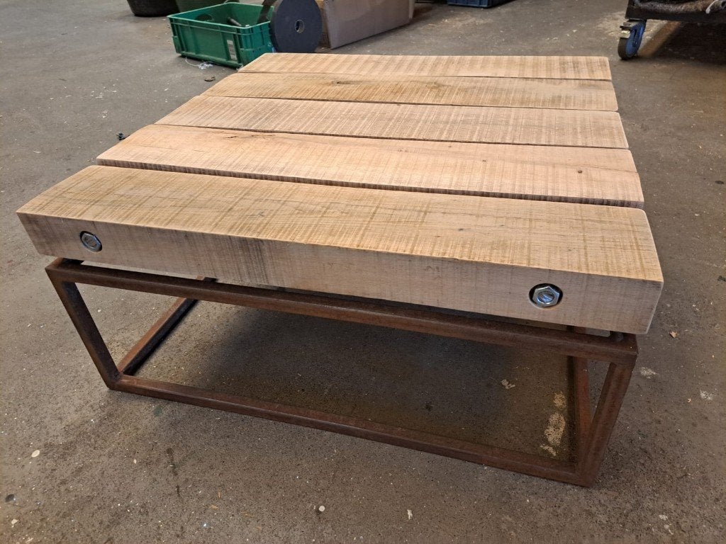 Robuuste salontafel staal en eiken, Ophalen, 50 tot 100 cm, Vierkant, Nieuw