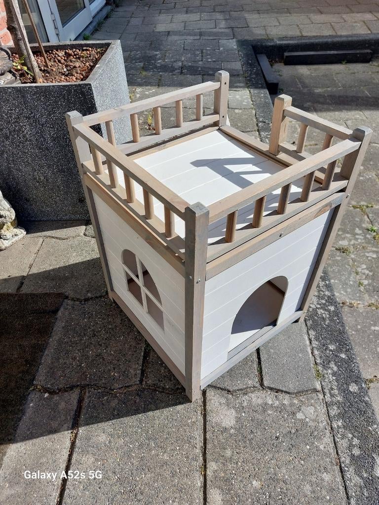 Katten  huisje., Dieren en Toebehoren, Ophalen