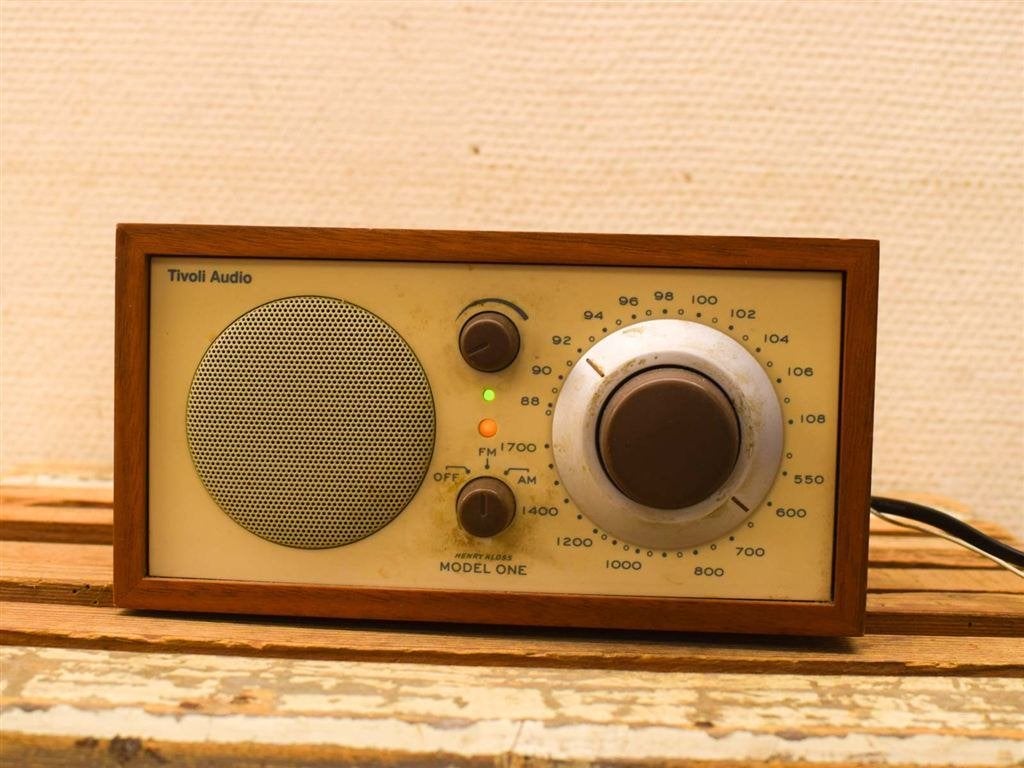Tivoli audio tafelradio Henry Kloss 52108