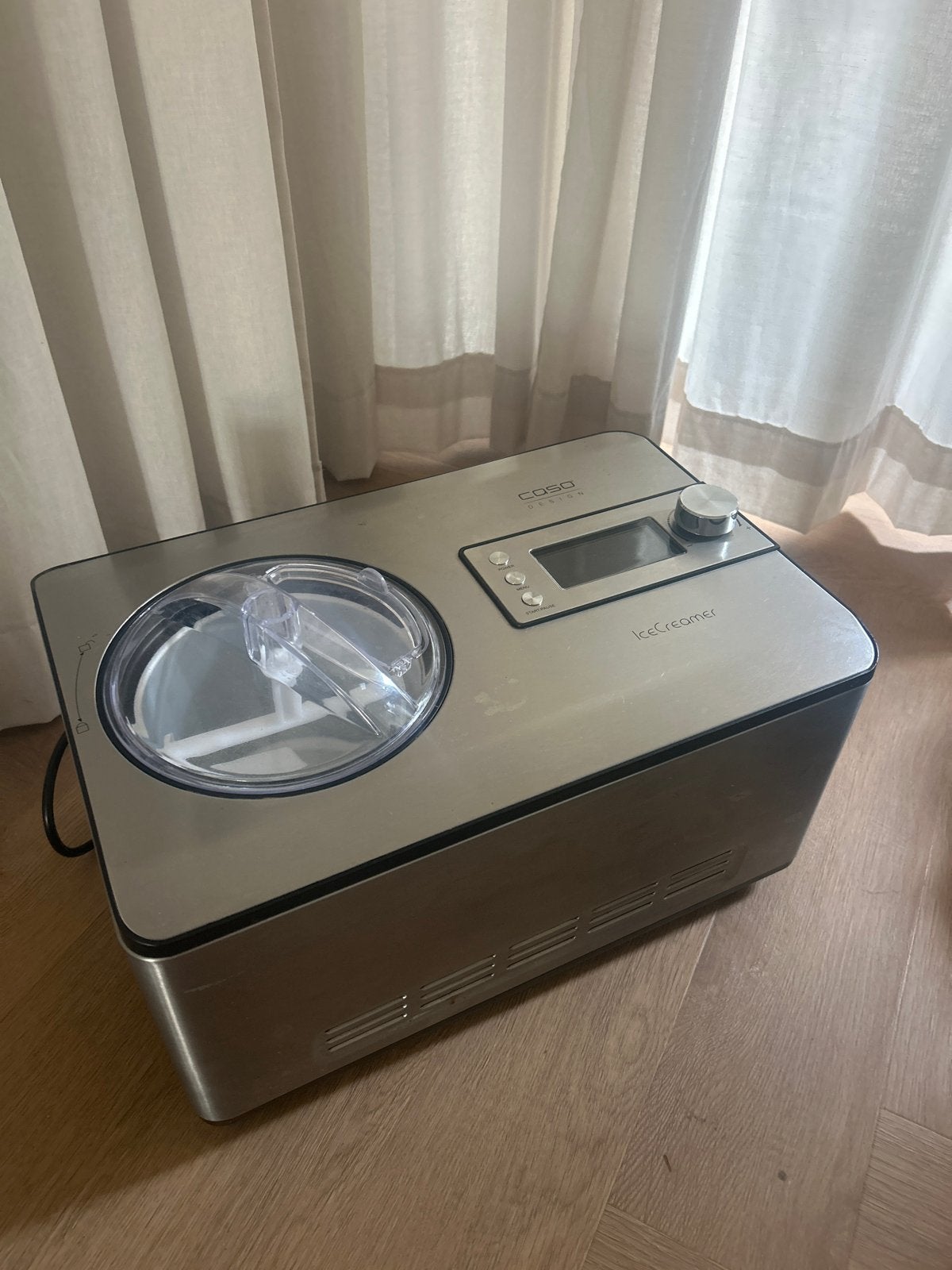 IJsmachine Caso Design Ice Creamer, Ophalen, Zo goed als nieuw, Zelfvriezend