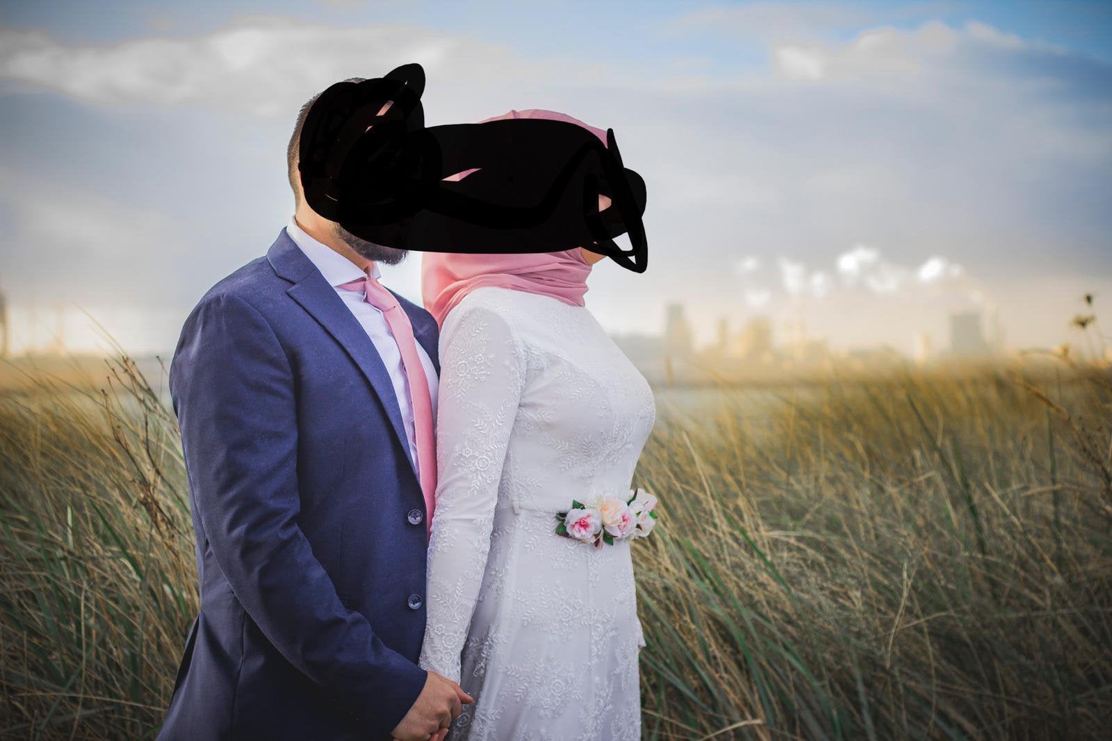 Bruidsjurk witte kanten jurk, Twee personen