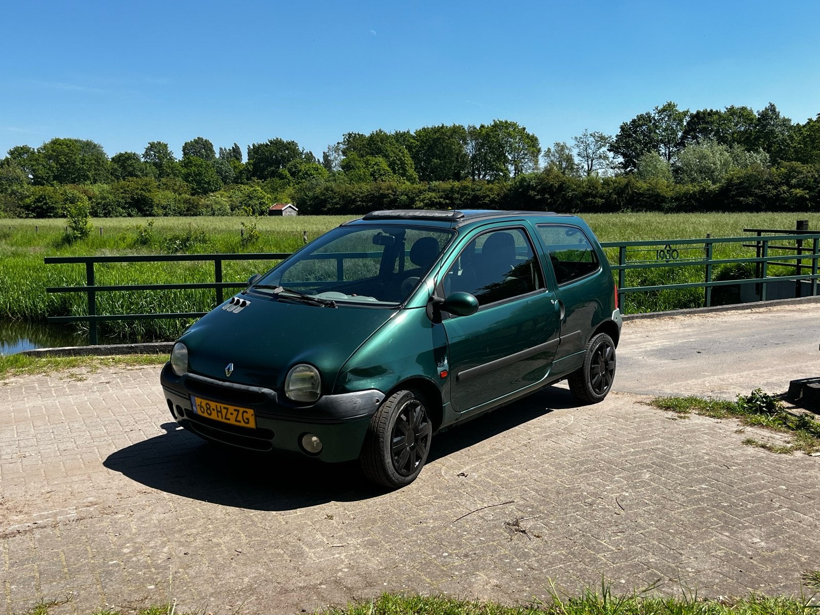 Renault Twingo 1.2 2005 2002 Groen, Auto's, Voorwielaandrijving, 600 kg, 4 cilinders, Origineel Nederlands