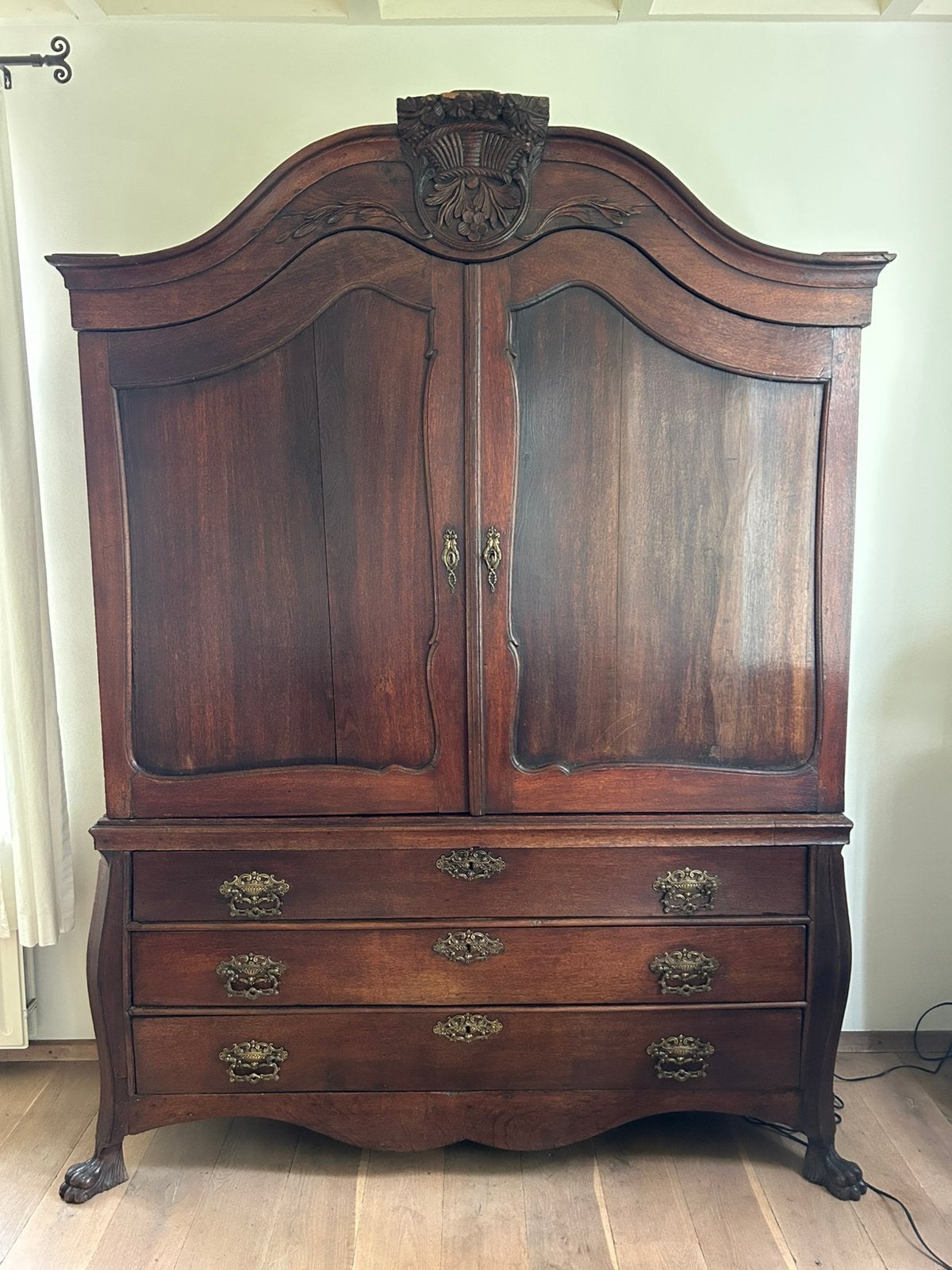 Antieke kast brocante kast, Ophalen
