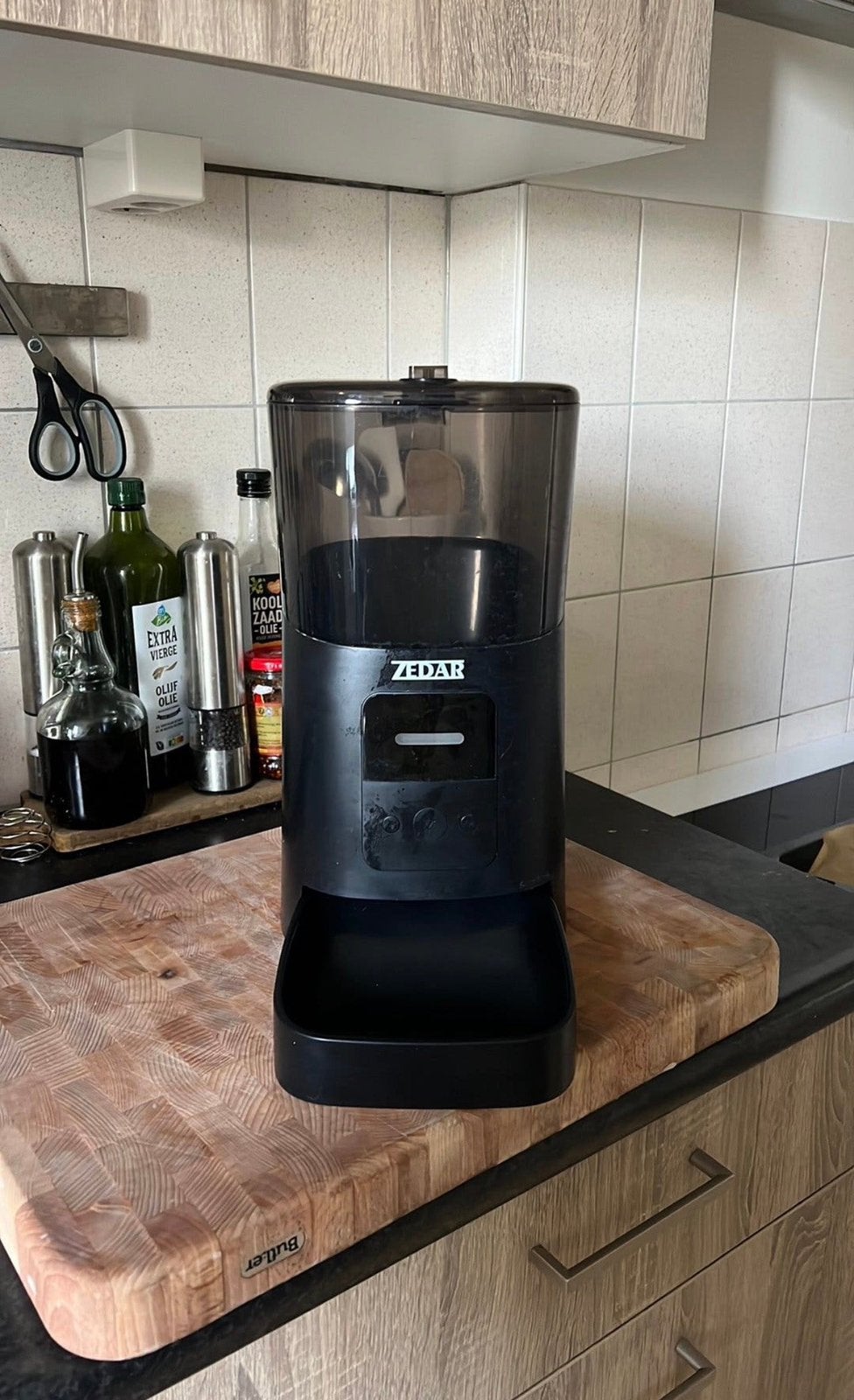 Zedar automatische voerbak/ zonder camera, Dieren en Toebehoren, Ophalen of Verzenden, Automatisch, Zo goed als nieuw
