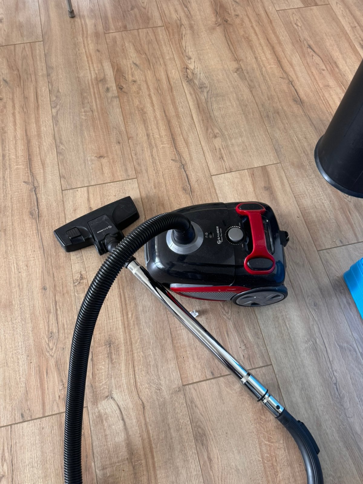 Sauber Blokker stofzuiger, Witgoed en Apparatuur, Stofzuigers, Ophalen, Gebruikt