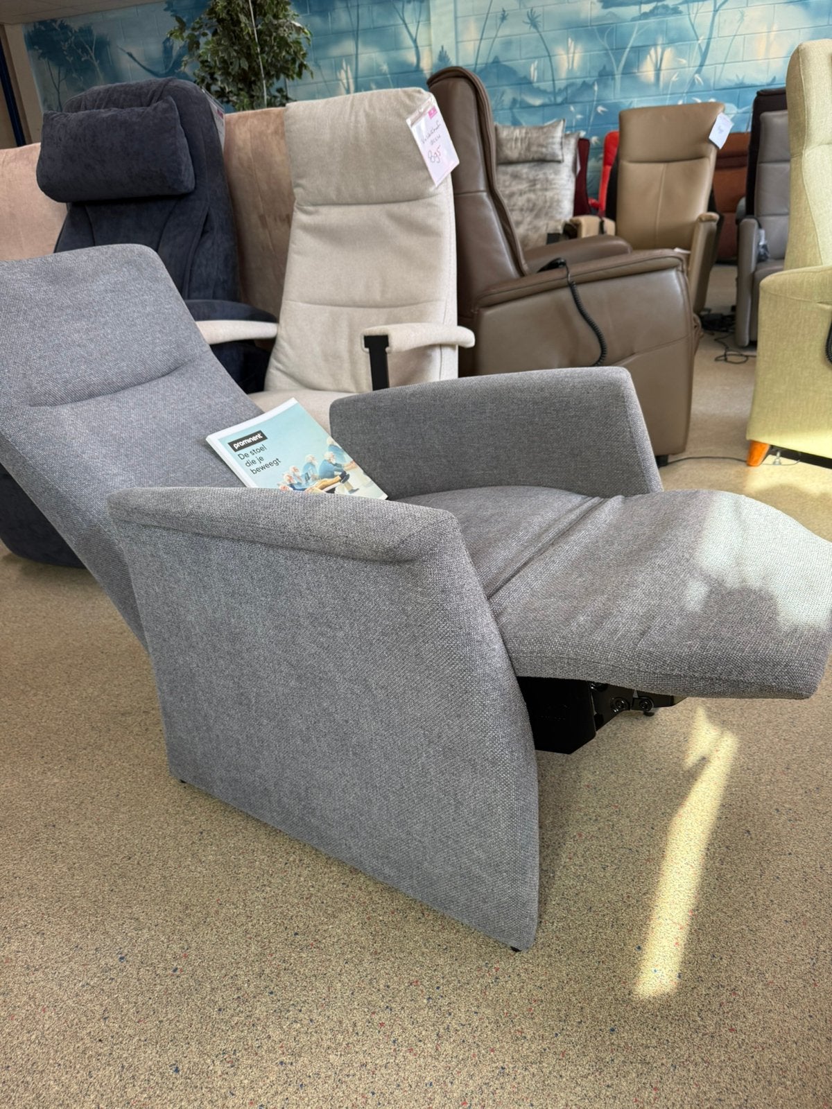 Prominent sta op stoel relax fauteuil gratis bezorging, Ophalen of Verzenden, Zo goed als nieuw, Stof, Ruim 100 modellen in alle kleuren en maten