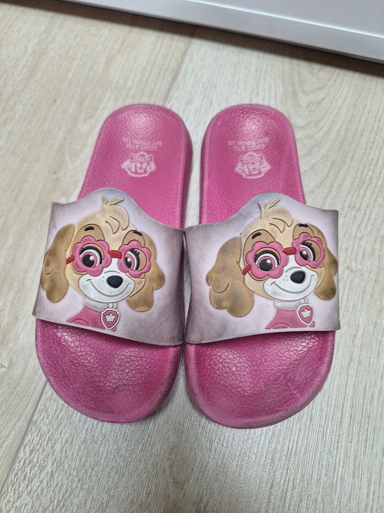 Paw Patrol, Sky Slippers maat 30, Gebruikt, Meisje, Overige typen, Ophalen of Verzenden