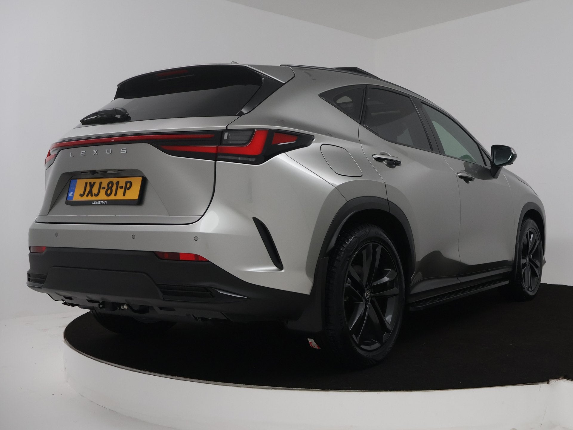 Lexus NX 450h+ AWD 35th Edition | Explorer Pack | Panoramisc, Auto's, Automaat, 4 cilinders, Bedrijf, Vierwielaandrijving