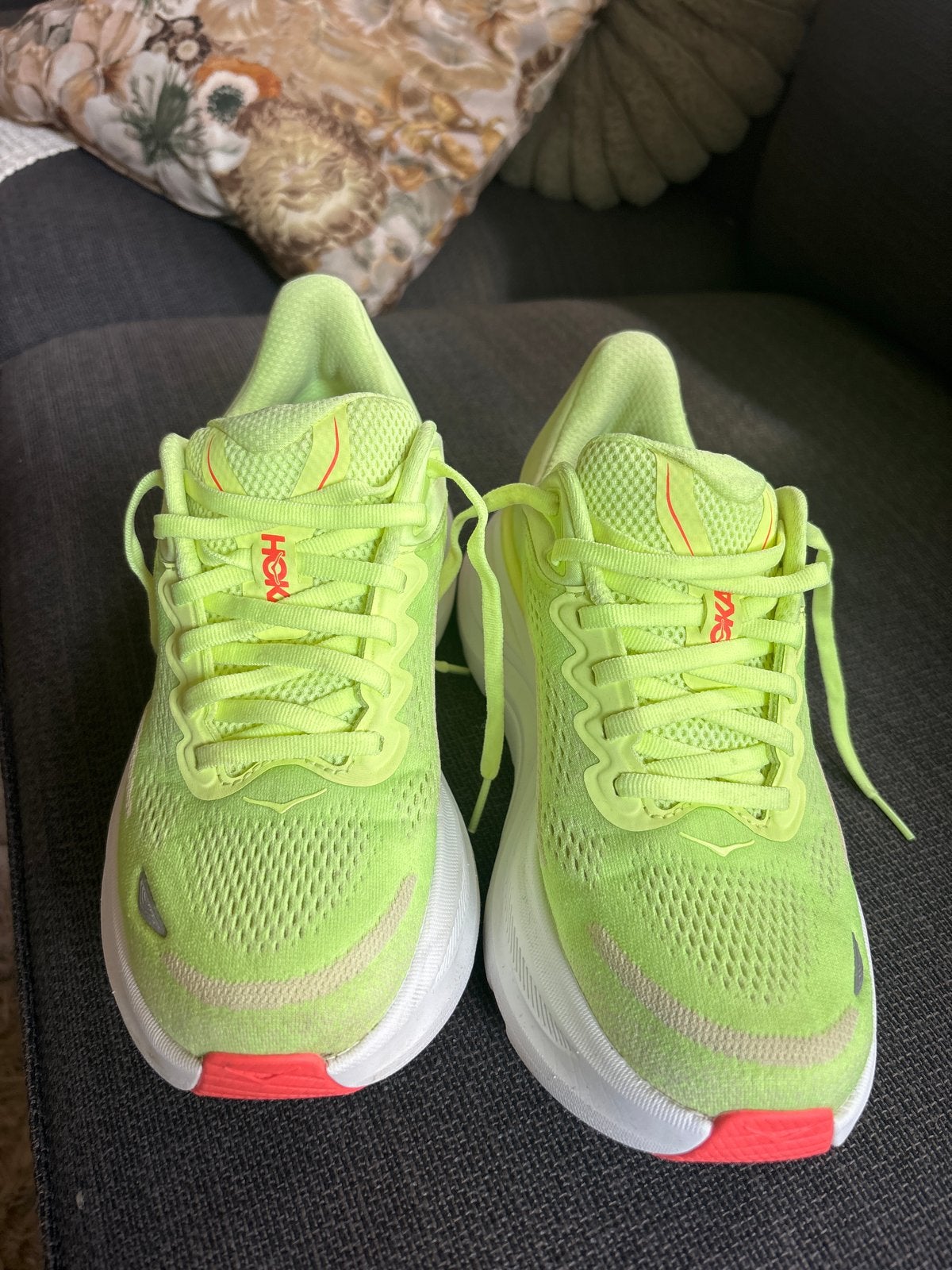 Hoka Bondi 9 Hardloopschoenen - Zo goed als nieuw, Ophalen of Verzenden, Zo goed als nieuw, Overige kleuren, Sportschoenen