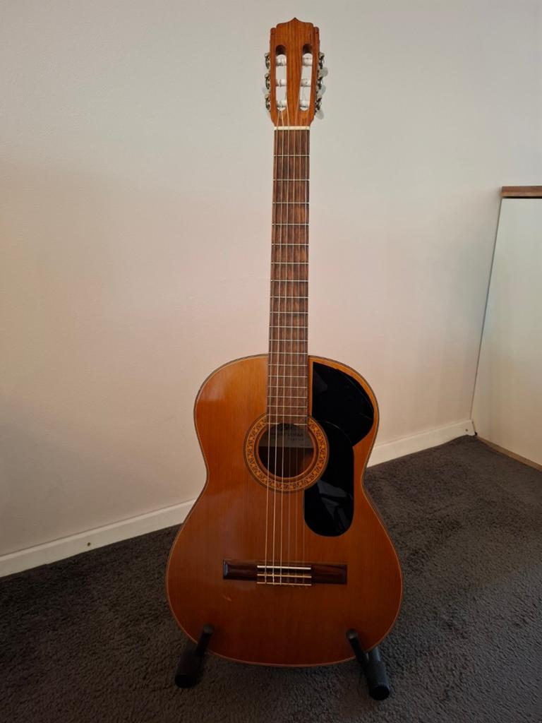 ARIA AC-8 Concert Gitaar. '70s akoestisch Spaans klassiek, Ophalen, Gebruikt, Klassieke of Spaanse gitaar
