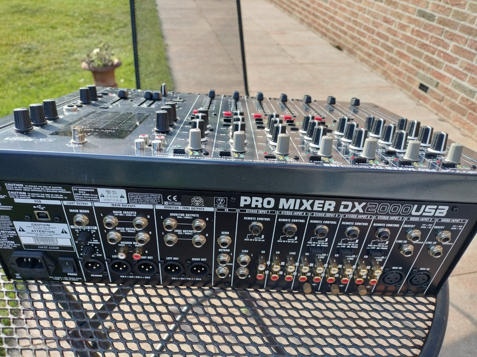 Behringer DX2000USB Pro Mixer - Overbodig, Ophalen of Verzenden, Gebruikt, 5 tot 10 kanalen, Microfooningang