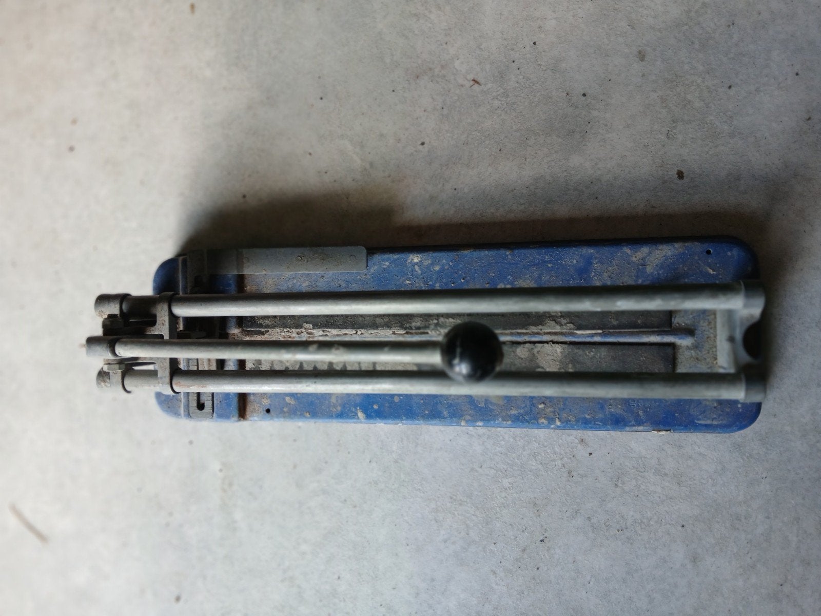 Tegelsnijder - Handig gereedschap voor tegelwerk, Doe-het-zelf en Verbouw, Gereedschap | Handgereedschap, Ophalen of Verzenden