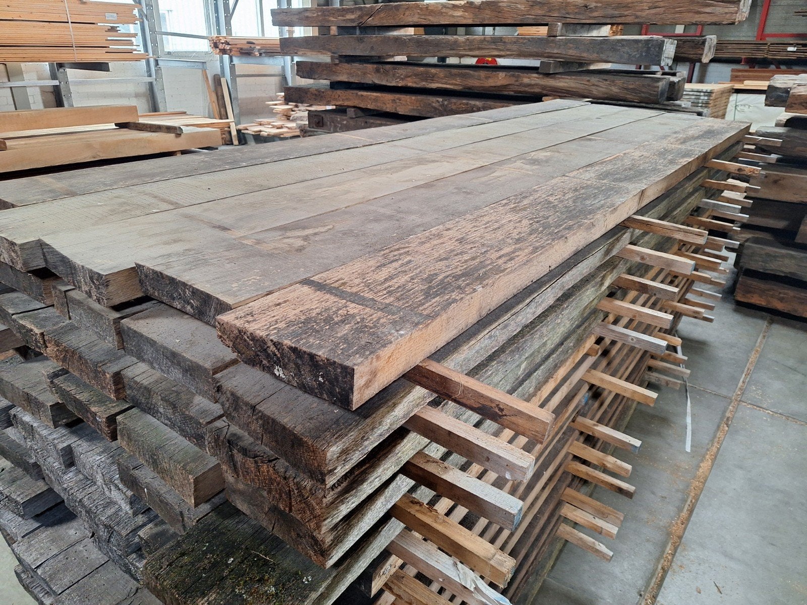 partij  oude eiken planken gedroogd