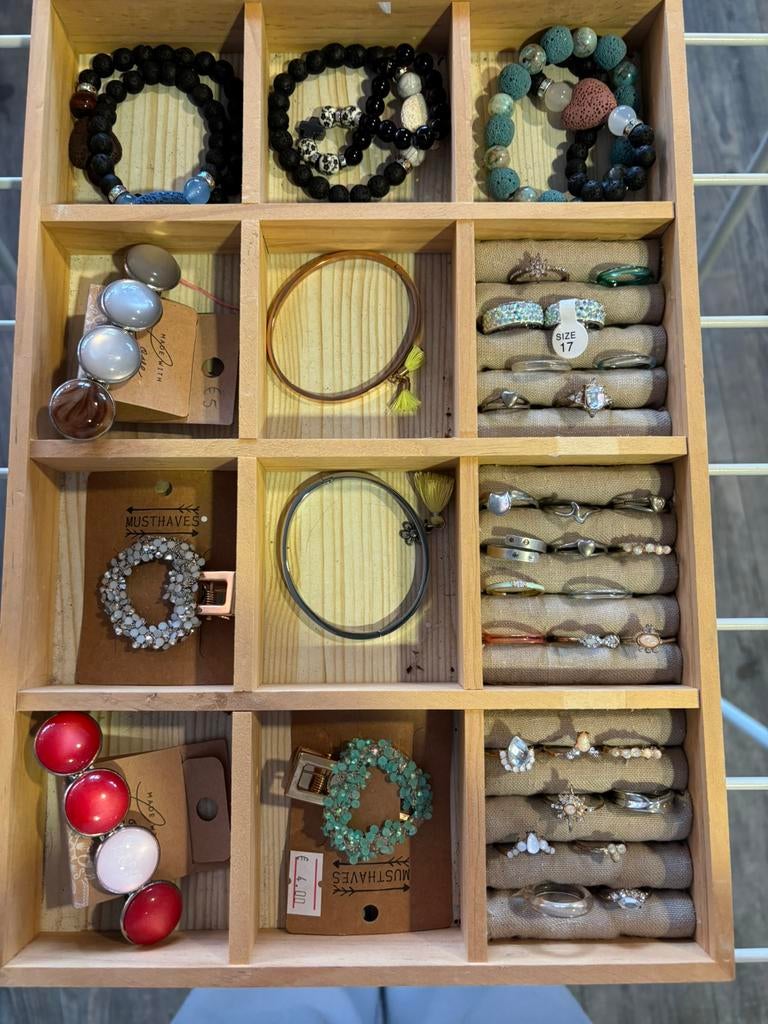 Partij sieraden, Ophalen of Verzenden