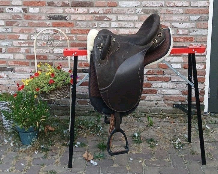 wintec  australian stock zadel Wintec Pro, Ophalen, Zo goed als nieuw, Wintec, Dressuur