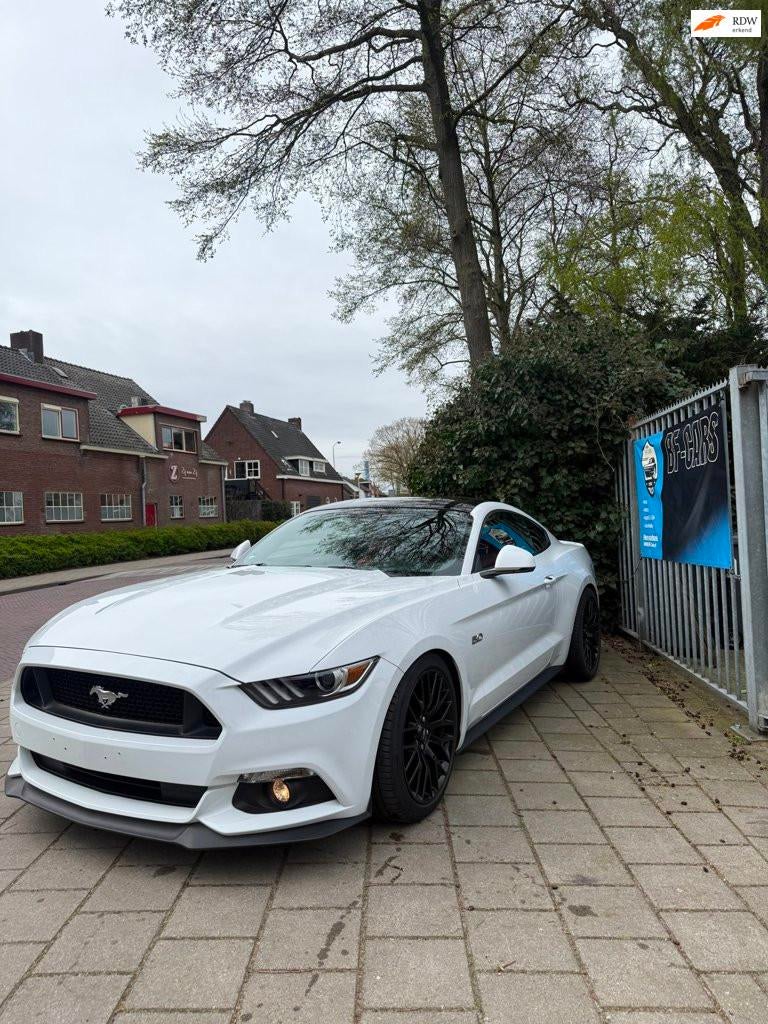 Ford Mustang Fastback 5.0 GT, Auto's, Ford, Bedrijf, Te koop, Mustang, ABS, Achteruitrijcamera, Airbags, Airconditioning, Bi-Xenon koplampen