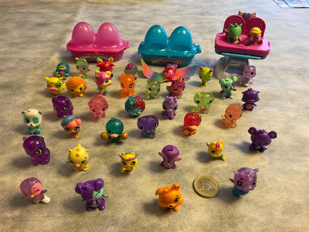Hatchimals CollEGGtibles Mini Poppetjes, Ophalen, Zo goed als nieuw