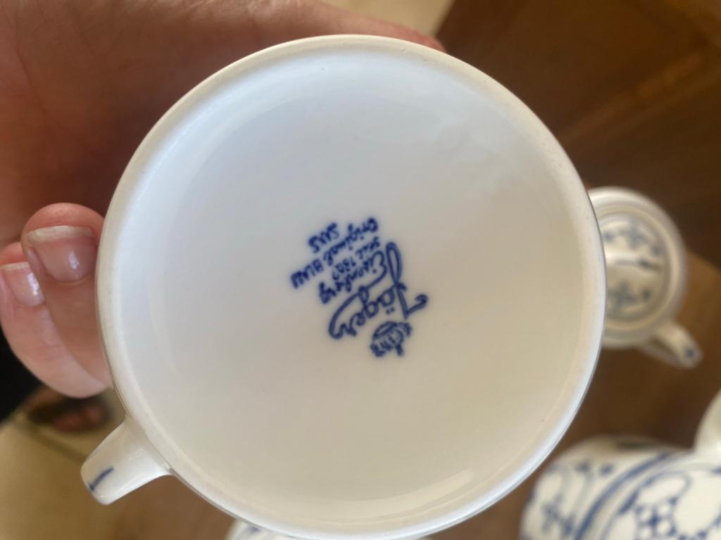 Jäger Eisenberg Original Blau Saks servies, Antiek en Kunst, Antiek | Servies los, Ophalen of Verzenden
