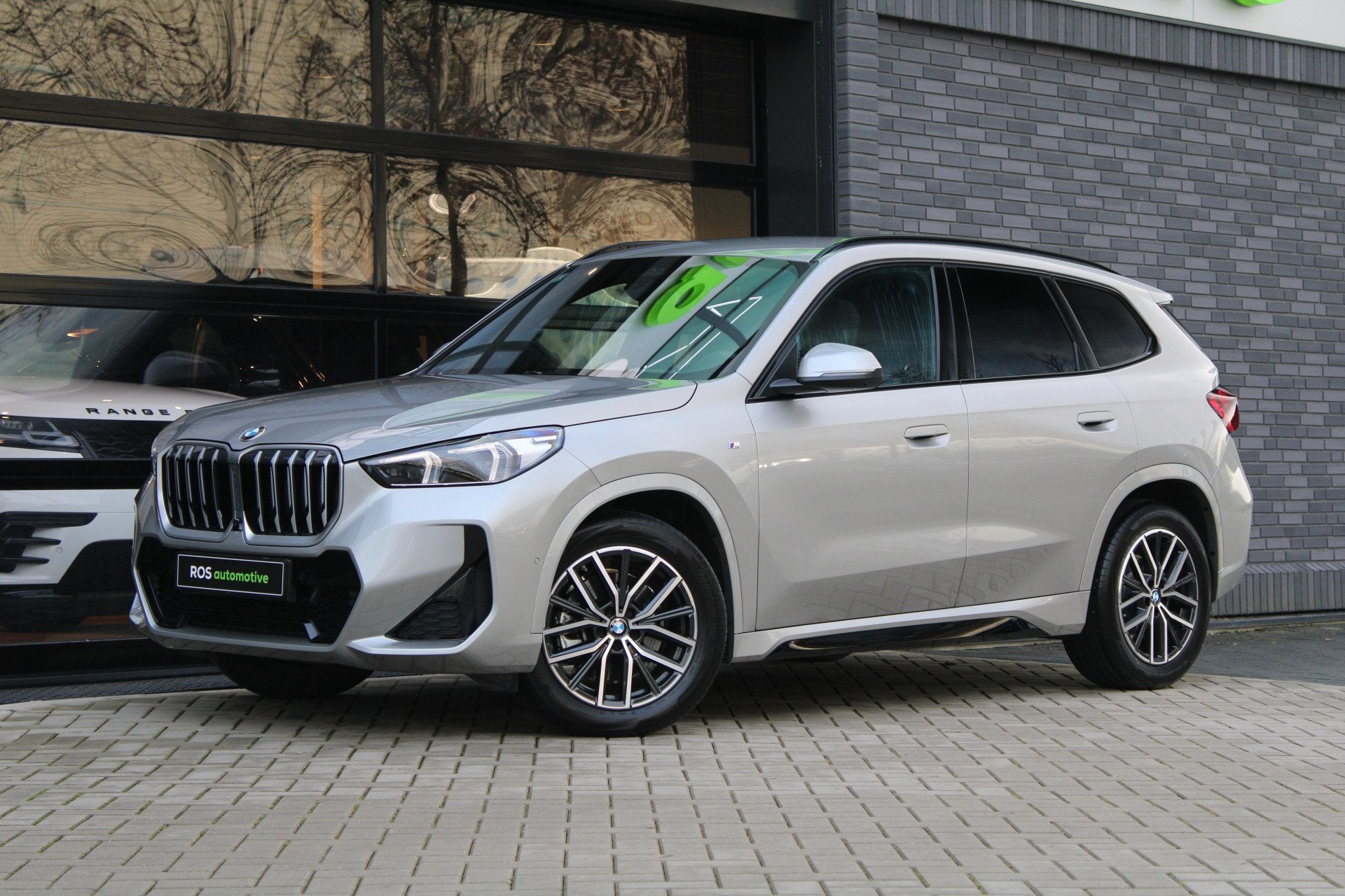 Foto 4 van BMW X1 sDrive20i | BTW | M-SPORT | KEYLESS | HUD | 360 CAM |