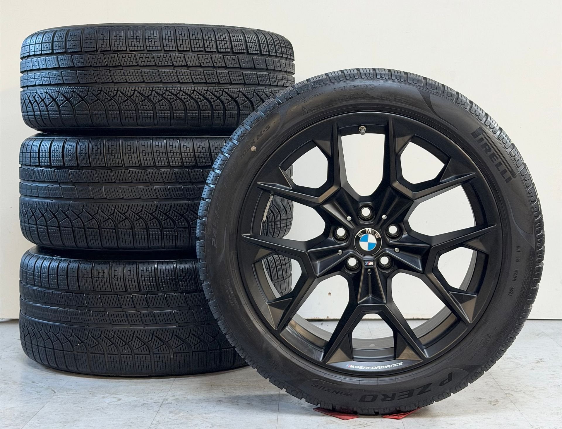 BMW G60 G61 5 Serie 19 inch velgen Styling 942M Winter Demo, Gebruikt, -, -, Banden en Velgen
