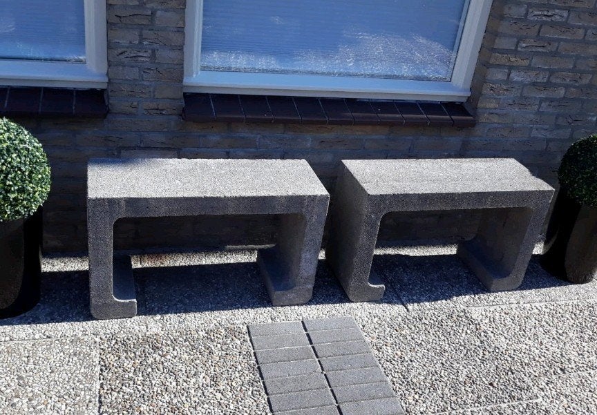 Betonnen bankjes winterhard 80 breed 48 hoog 38 diep, Tuin en Terras, Ophalen, Gebruikt, Overige materialen