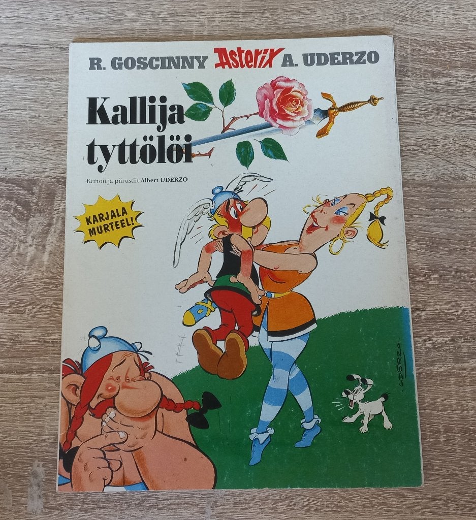 Asterix Kallija tyttölöi (Roos en het Zwaard, Kareliaans), Gelezen, Eén stripboek, Ophalen of Verzenden, Goscinny & Uderzo