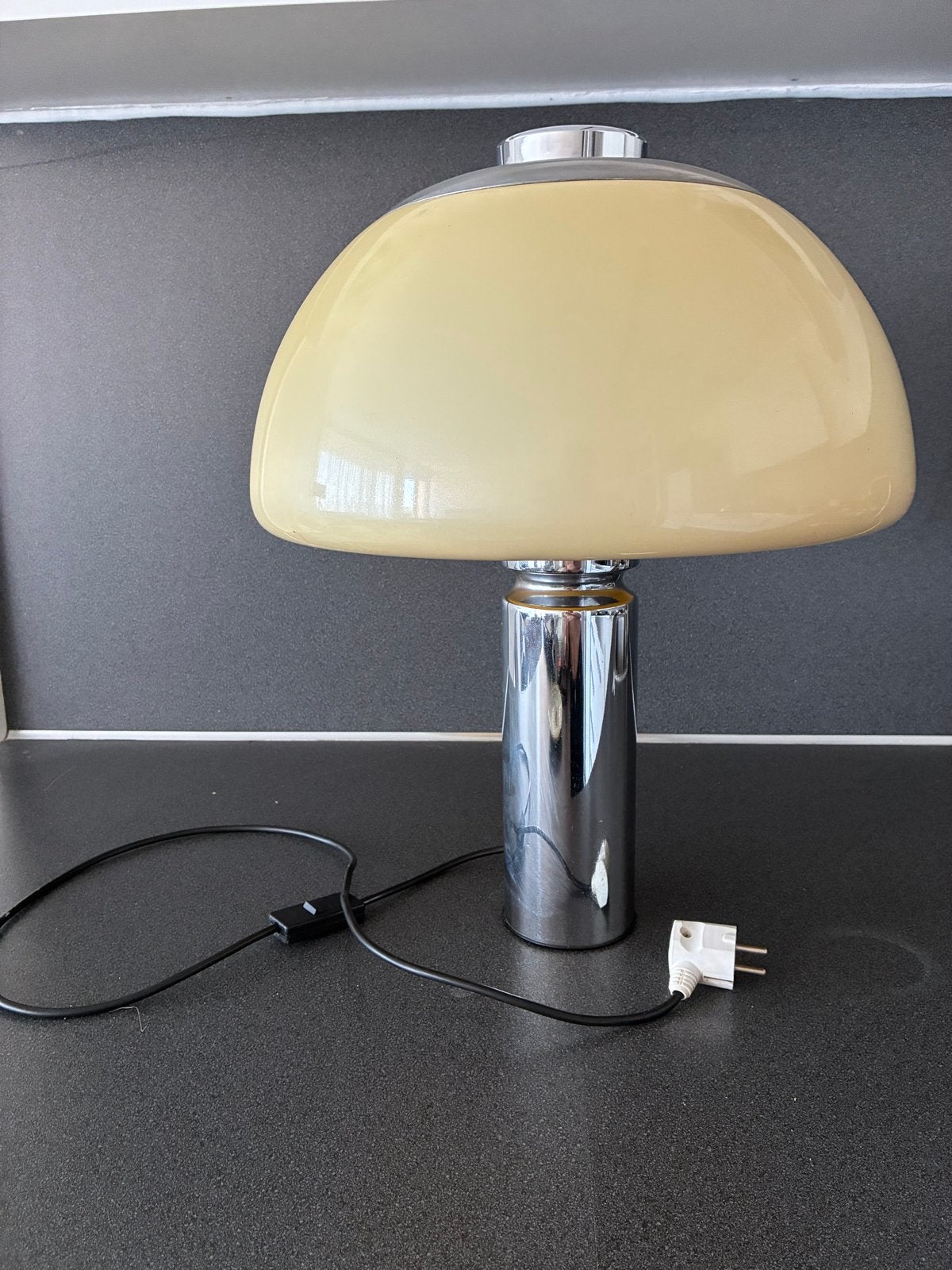 Vintage Mushroom Tafellamp - Chroom en Opaalglas, Ophalen