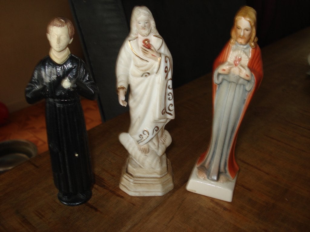 HEILIGEN BEELDJES 2 X JEZUS, 1 X  ?, Ophalen of Verzenden