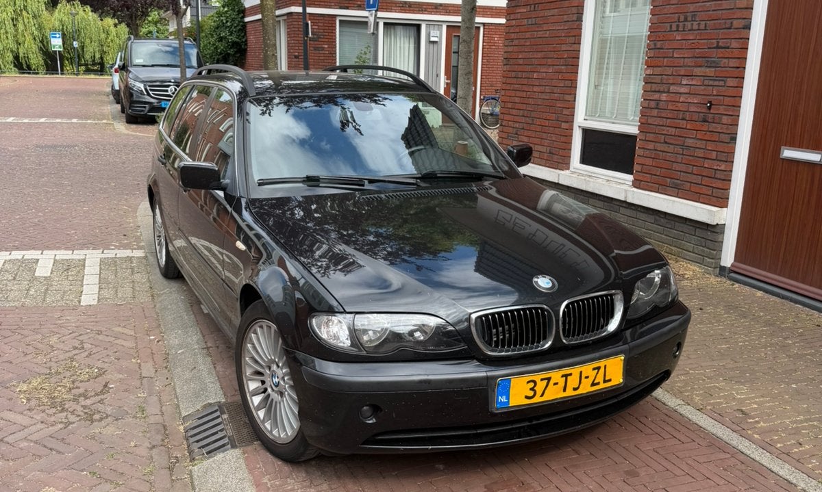 BMW 3-Serie 2.0 D 320 Touring 2005 Zwart!, Achterwielaandrijving, 1995 cc, 4 cilinders, Zwart