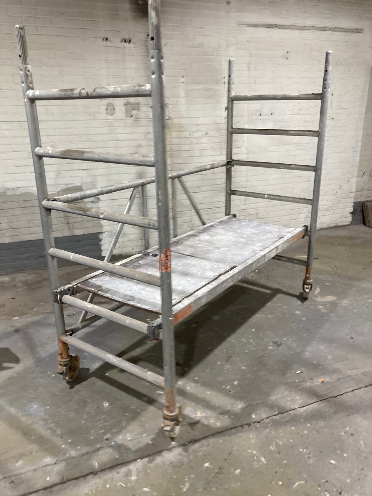 Kamer steiger, Doe-het-zelf en Verbouw, Steigers, Ophalen, Zo goed als nieuw, Rolsteiger of Kamersteiger, Minder dan 2 meter