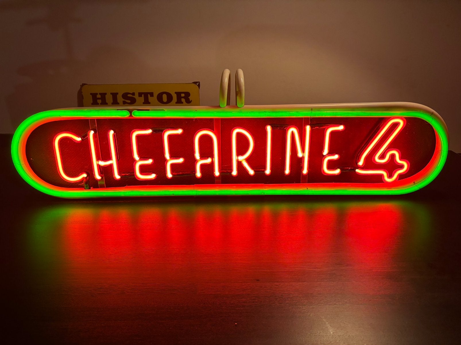 Oude neon Chefarine 4 in mooie staat, Ophalen, Zo goed als nieuw, Lichtbak of (neon) lamp