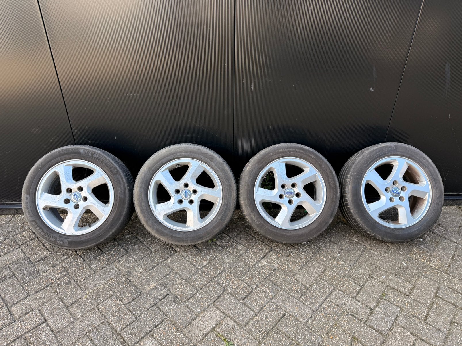 Volvo V50/S40/C30 zomerset 16 inch lichtmetalen velgen, Ophalen, Gebruikt, 16 inch, Banden en Velgen