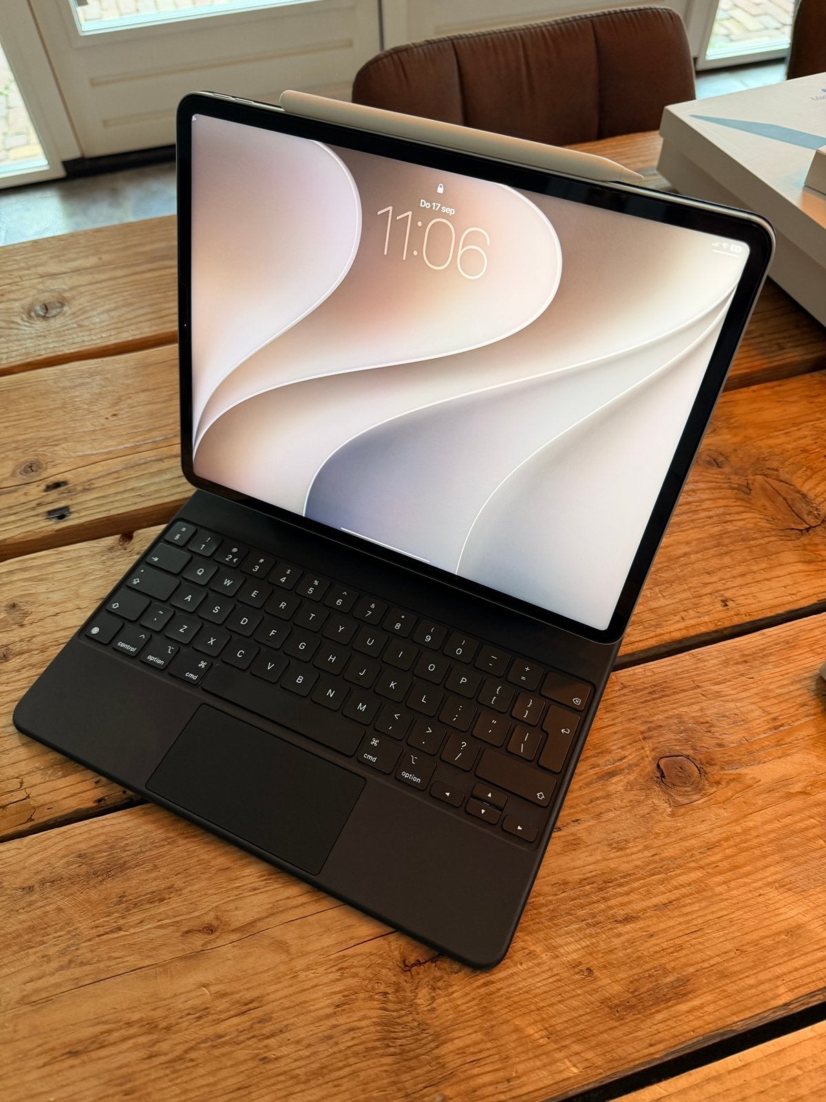Apple iPad Pro M1 12,9 WiFi + 5G - Magic keyboard - Pencil, Ophalen, Apple iPad, 12 inch, Zo goed als nieuw