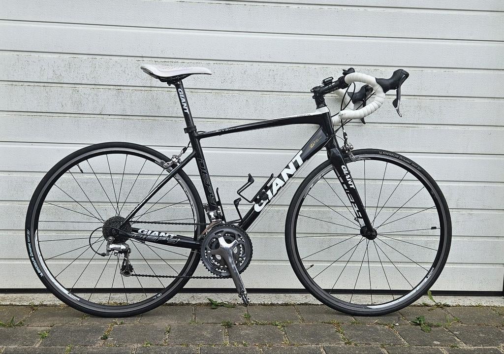 Giant Defy racefiets 3x10 Shimano 105 SPD pedalen, Fietsen en Brommers, Fietsen | Racefietsen, Ophalen, 28 inch, Gebruikt, Velgrem