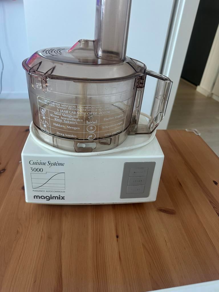goed  weekend keuken machine magimix 3000, Ophalen of Verzenden, Zo goed als nieuw