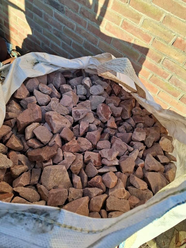 Breuksteen roodkleurig, Tuin en Terras, Ophalen
