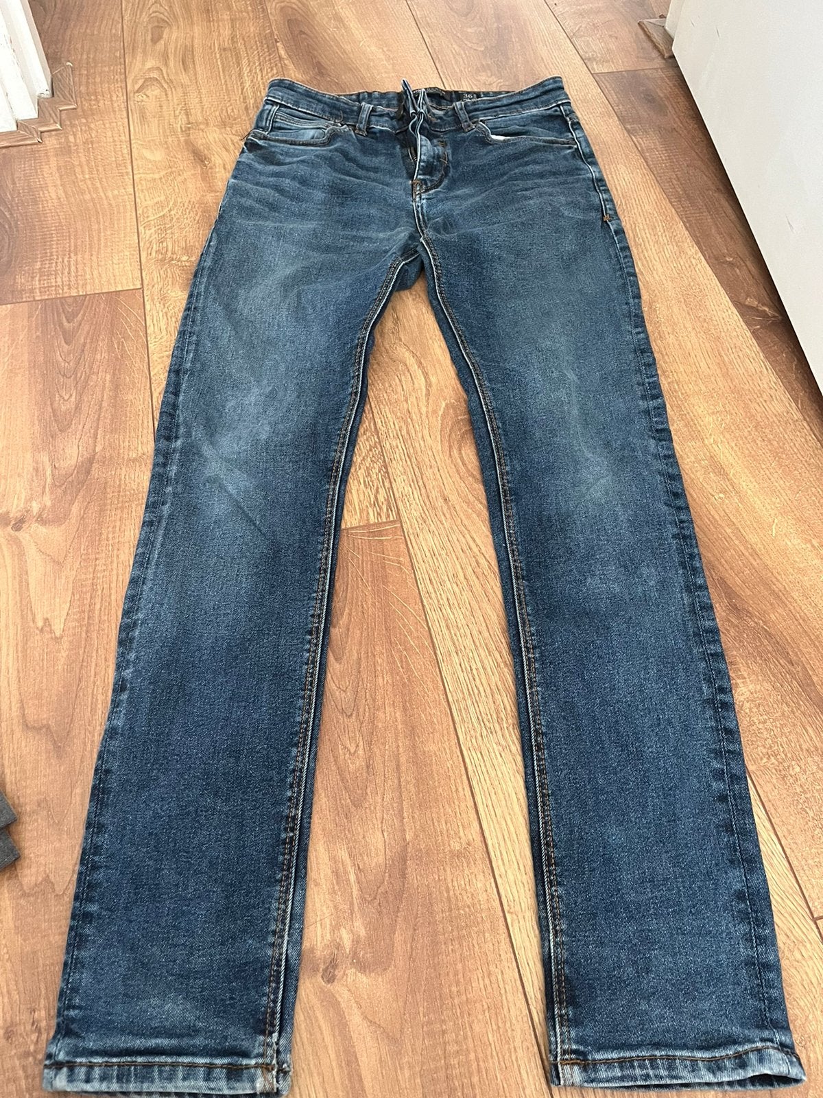 Bershka denım 36, Ophalen of Verzenden, Zo goed als nieuw, Blauw, W32 (confectie 46) of kleiner