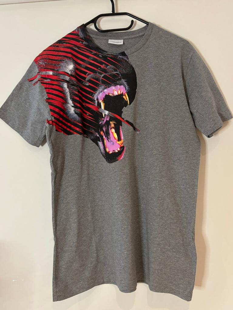 Marcelo burlon shirt met leuke print 14 jaar, Ophalen of Verzenden, Zo goed als nieuw, Jongen, Shirt of Longsleeve