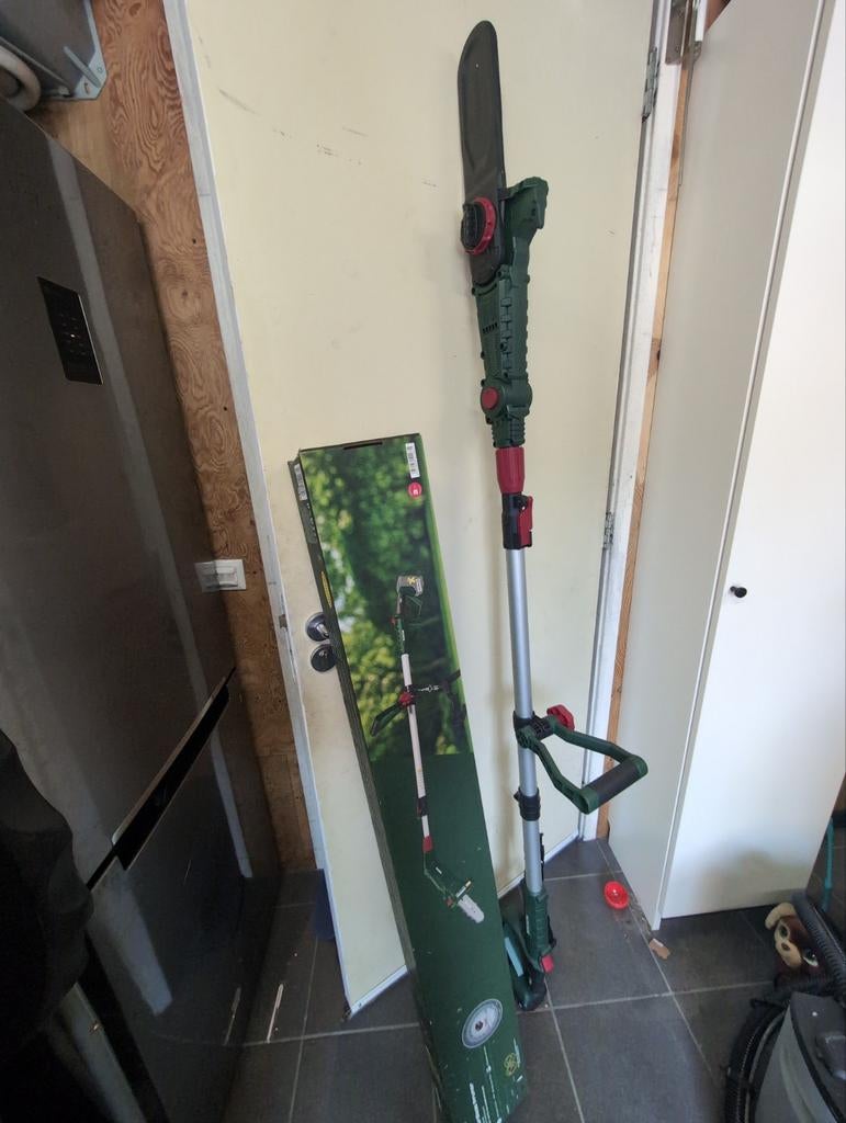 Parkside 20V Accu Snoeizaag - Draadloos en Krachtig, Ophalen, Kettingzaag, 30 tot 70 mm, Minder dan 600 watt