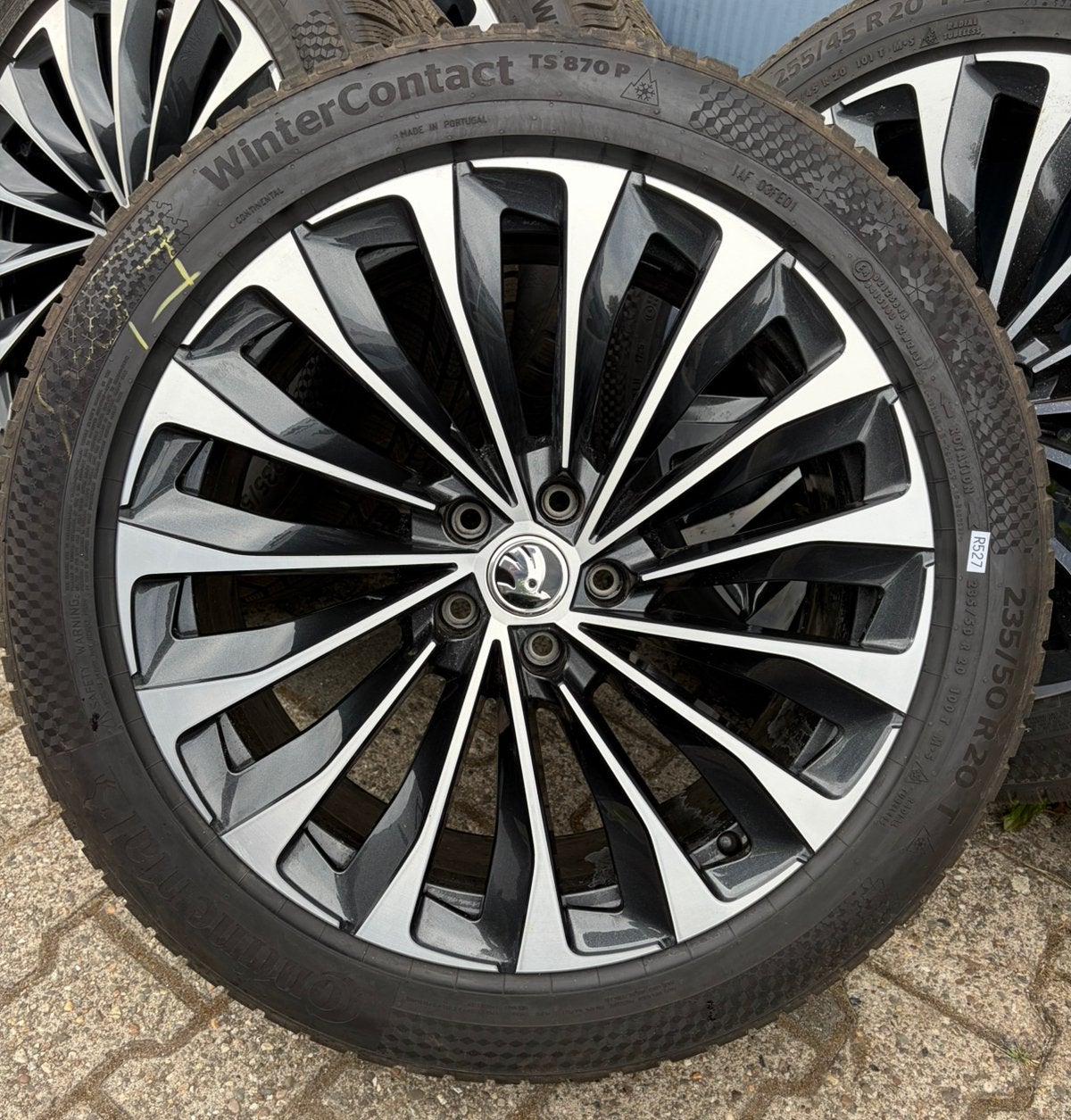 DEMO 20” OEM Skoda Enyaq Elroq Velgen + Winterbanden 2025, Banden en Velgen, Nieuw, 235 mm, 20 inch