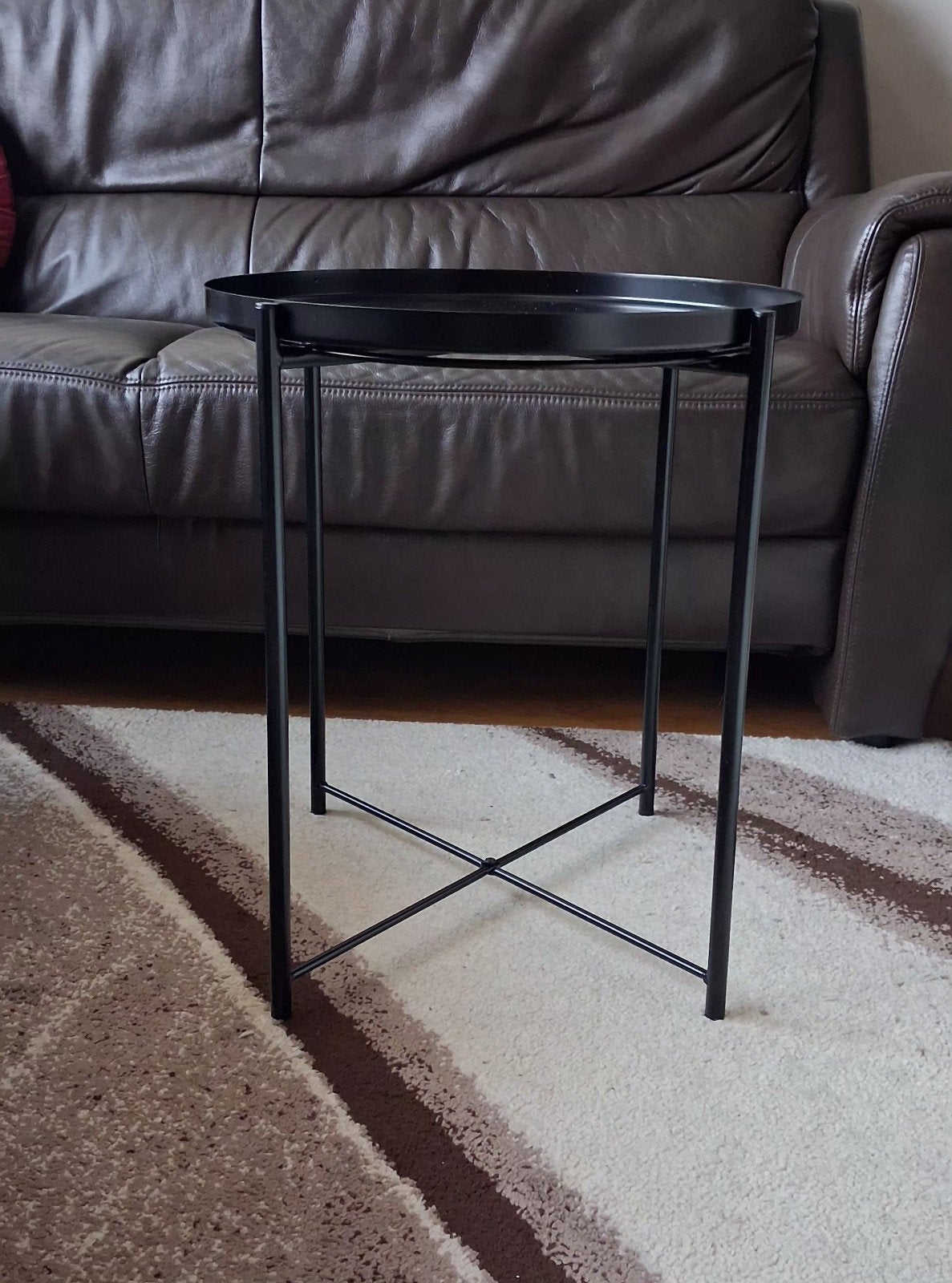 Zwart bijzettafeltje, rond, 50x47 cm, Minder dan 55 cm, Metaal of Aluminium, Rond, Nieuw